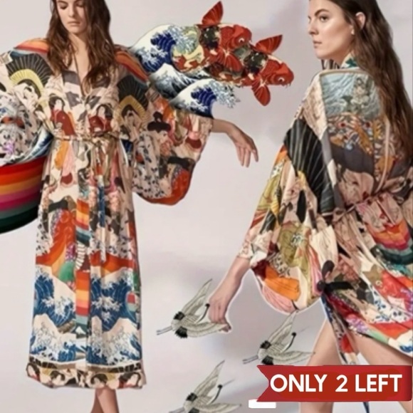 Asian Inspired Print Kimono with self tie belt - Picture 2 of 12